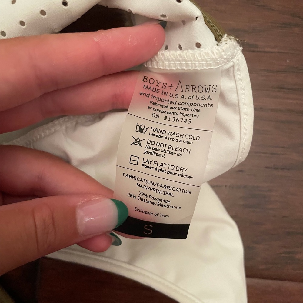 boys and arrows swimmy never worn